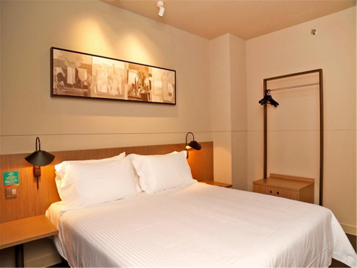 Jinjiang Inn Selected Shenzhen Huanggang Port Huangcheng Plaza Exteriör bild